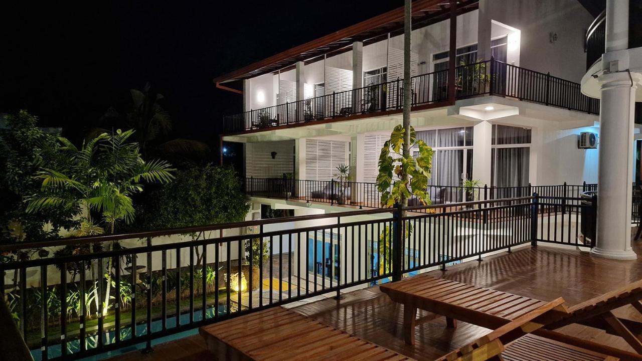 Hotel Chill Hill Hikkaduwa Esterno foto