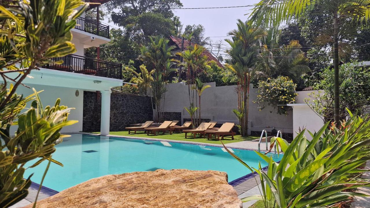 Hotel Chill Hill Hikkaduwa Esterno foto