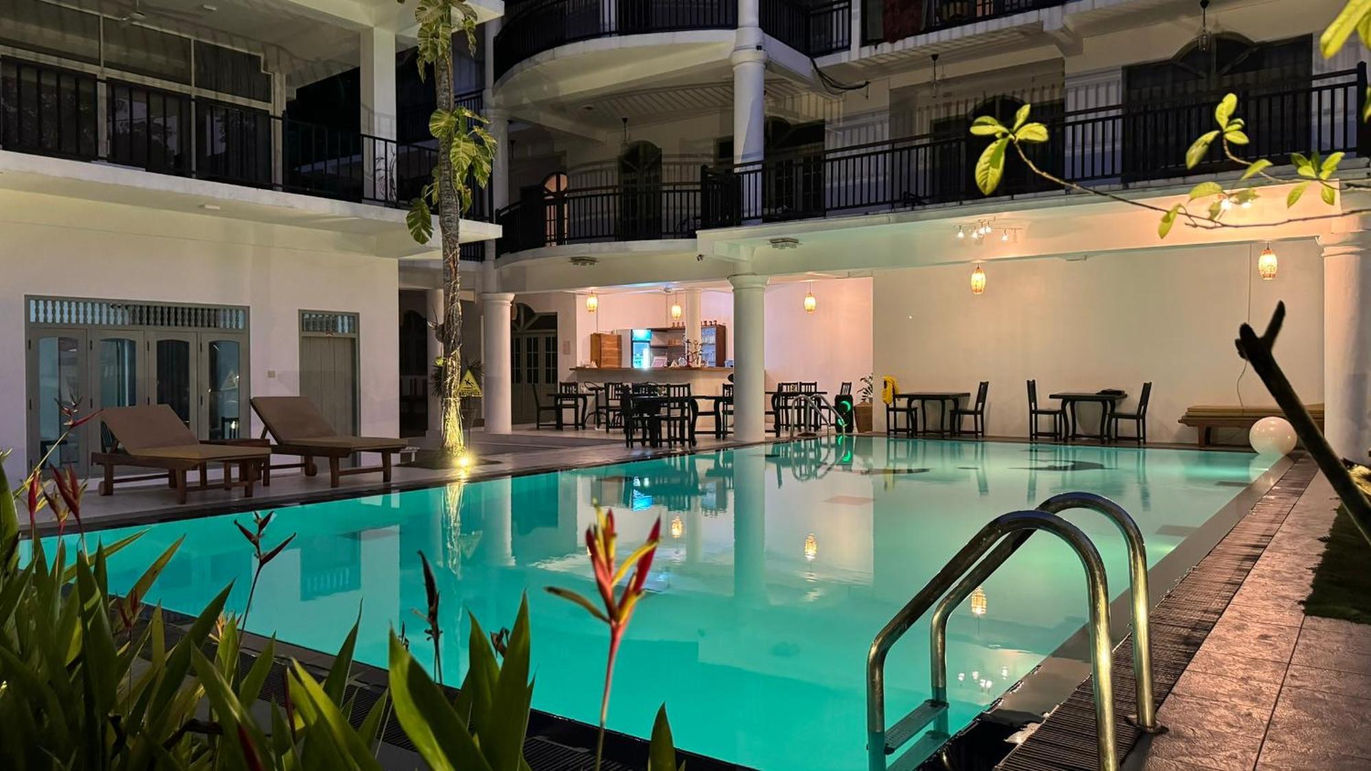 Hotel Chill Hill Hikkaduwa Esterno foto
